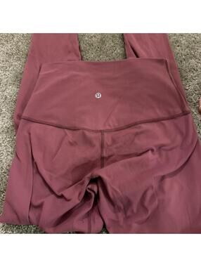 Lululemon Women's Pink and Burgundy Legging